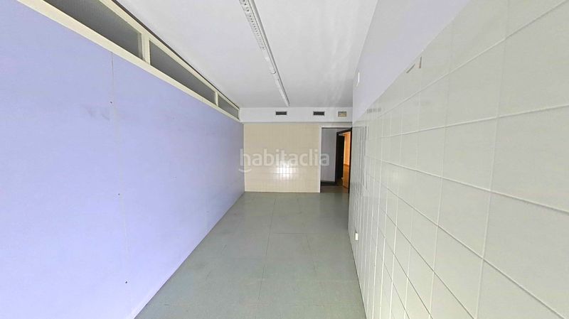 Foto a7ebb02a-56cd-4a0c-a368-8d595121bfc6. Local comercial a Centre Figueres