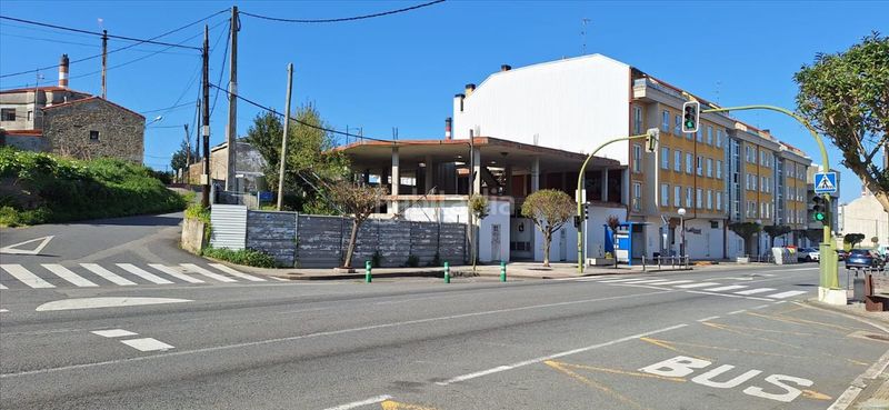 Foto 76ff2844-21d1-4b36-8a99-74c57d57b2d5. Edifici a Pastoriza Arteixo