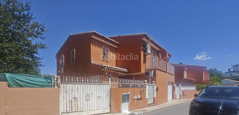 Foto 88be22e9-4481-4d4a-8d73-5e690e199a53. Casa adosada en Jun