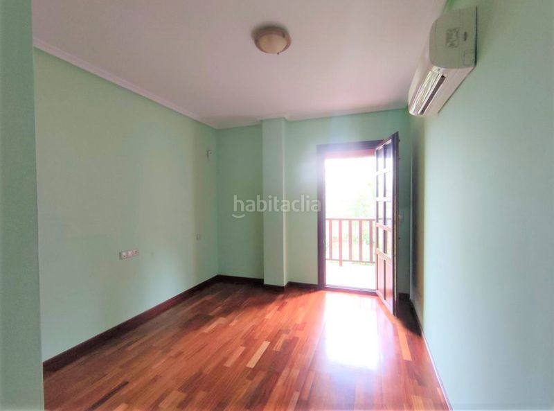 Foto 1d8f0289-09db-4290-8633-e91928ee977a. Etagenwohnung mit pool in Lobios