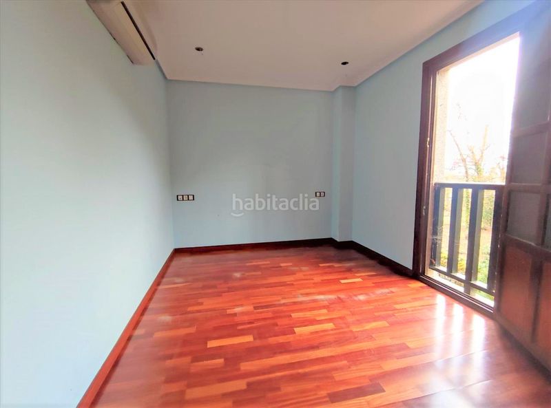 Foto d888dbd2-e3e1-45c3-913e-84ff91ebc1cd. Etagenwohnung mit pool in Lobios