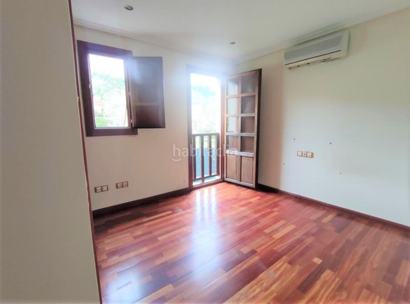 Foto e40eecd7-52ca-441c-8893-db2bd57ceddd. Etagenwohnung mit pool in Lobios