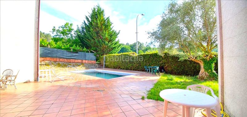 Foto ede52cd5-d1ac-4e34-9cc7-e5c688e37a89. Etagenwohnung mit pool in Lobios