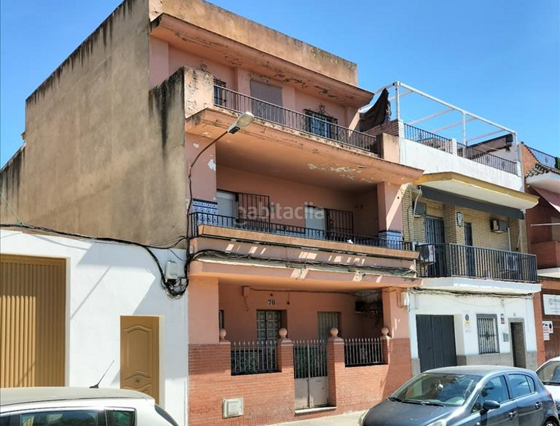 Foto d24702c7-f7ee-4eb7-a60d-12f8c209e09a. Chalet in Torreblanca Sevilla