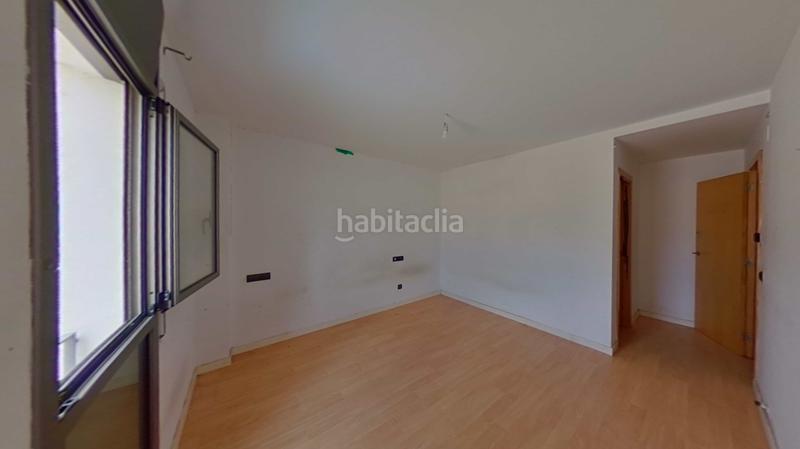 Foto 1b76bf34-2f1c-41d0-a828-47ace0d3a1c9. Piso en Santa Coloma de Farners
