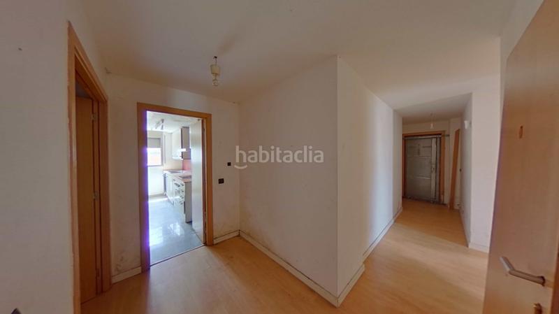 Foto dc616b85-1abf-44cd-b2a2-880f7bd5eaa5. Piso en Santa Coloma de Farners