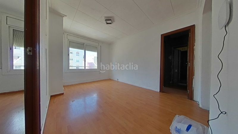 Foto 9eaaf6a7-e896-4b5e-b740-27eff7b62282. Pis a Les Termes Sabadell
