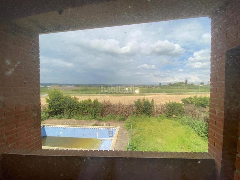 Foto 9e3d644a-38a0-42f2-a420-471b4cba7117. Casa adossada amb piscina a Benavent de Segrià