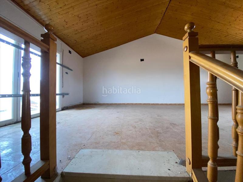 Foto bd311b84-7994-482e-b518-e26863997169. Casa adossada amb piscina a Benavent de Segrià