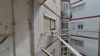 Etagenwohnung in Llefià