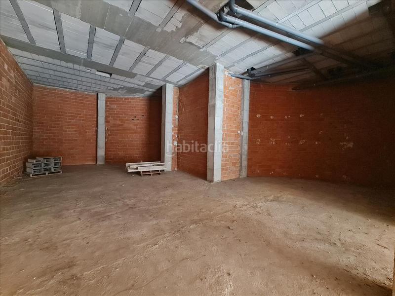 Foto 40975ed7-9dda-48cc-8e31-592220272eaf. Local comercial a Corea Gandia