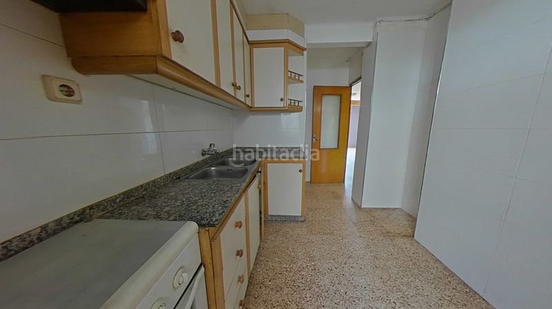 Foto a7d73046-95ed-41a6-98f2-b172f7fe2a81. Pis a Ayora