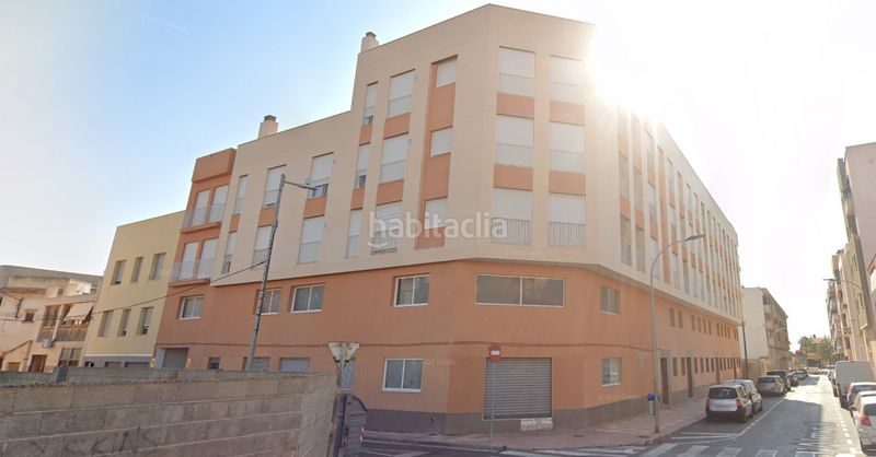Foto f2795e23-9797-4e37-bcdf-5e1527021302. Pis a Campello Pueblo Campello (el)