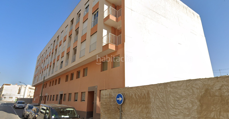 Foto fd30823e-32e1-466f-9f49-36fce33ae981. Piso en Campello Pueblo Campello (el)