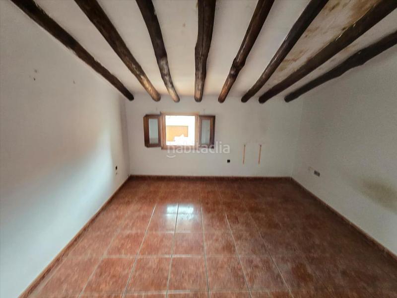 Foto e3be5275-7543-4ad4-a13f-9b8c222a8543. Semi detached house in Torrellas