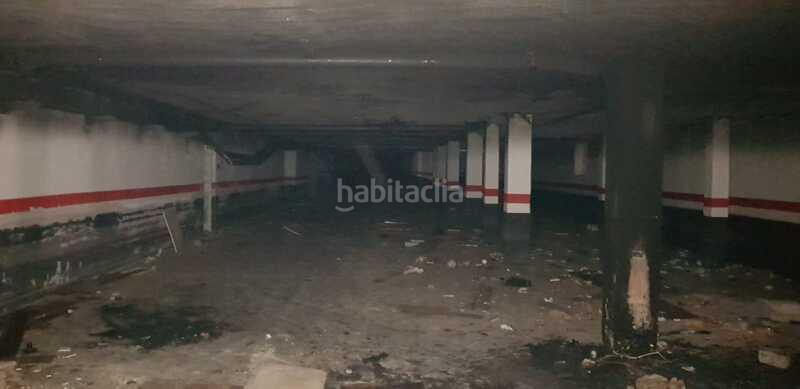 Foto 5b855d00-d849-4773-8241-f61c8dd2263e. Parking voiture dans Valdepeñas