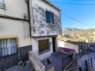Casa a Abarán