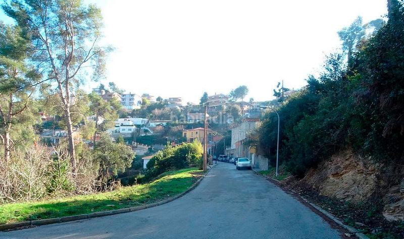 Foto 85a42a70-3107-4f44-9a30-4ded3a84c83e. Terreny residencial a Torrelles de Llobregat