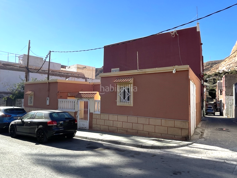 Foto 84f0f9b6-1b86-4f18-8174-b8416bc45ab6. Haus in La Chanca - Pescadería Almería