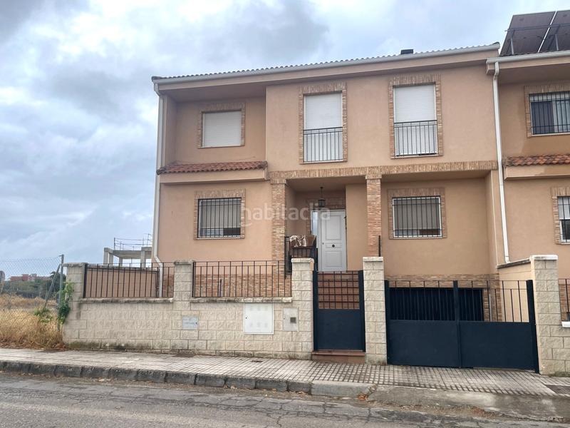 Foto f586dfa9-3b17-4947-844d-0afd8aecfcd5. Casa en La Paz - Las Américas Linares