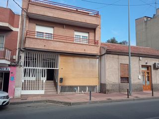 Business premise  Juan carlos i