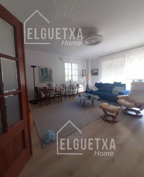 Foto 5ea778c5-304b-400e-95f5-9c5f40dea965. Casa aparellada amb xemeneia calefacció aparcament a Plentzia