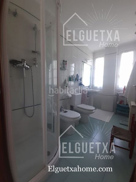 Foto db15af6c-f79f-4321-b215-8cf82784bd38. Casa aparellada amb xemeneia calefacció aparcament a Plentzia