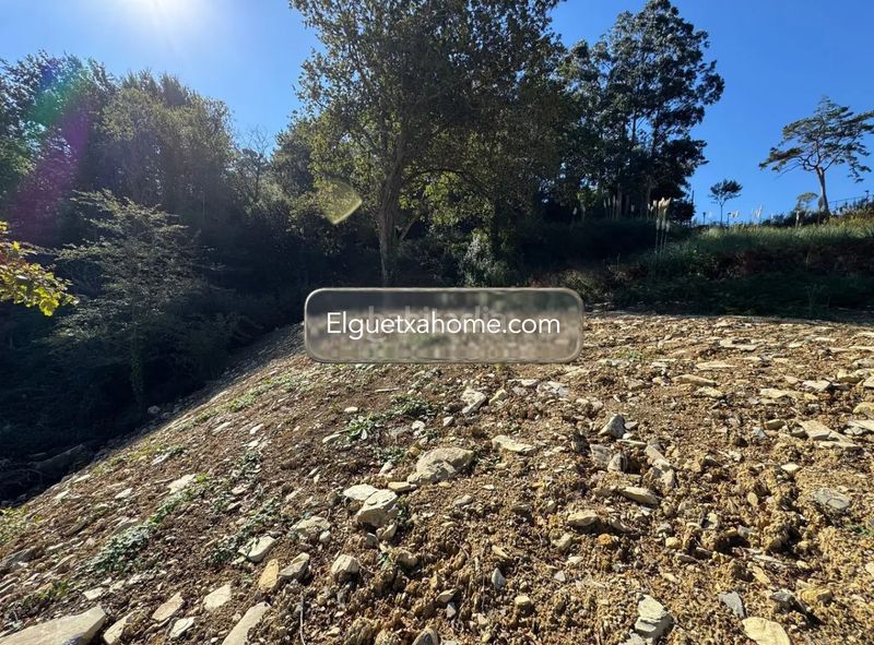 Foto 9de3fded-21ca-4350-b9c0-b3d3a44f0a11. Terreny residencial a Gorliz
