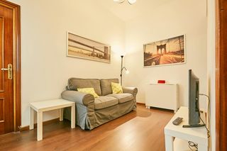 Rent Flat  N/a. Costanilla de san andrés, madrid
