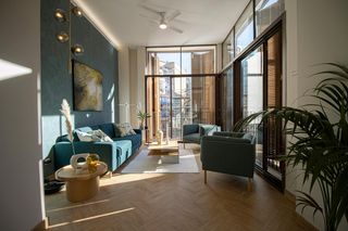 Rent Flat  N/a. Carrer de la creu, valencia