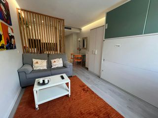 Alquiler Piso  N/a. Calle de almagro, madrid
