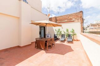 Rent Flat  N/a. Carrer dels salvador, barcelona