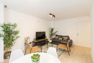 Rent Flat  N/a. Carrer dels salvador, barcelona