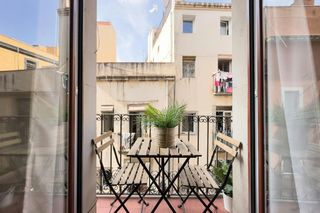Rent Flat  N/a. Carrer de sant antoni abat, barcelona