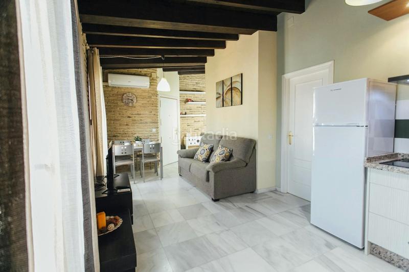 Foto 1f8b0279-e46d-411f-a21b-6b8a9cc6c5a6. Location appartement avec chauffage dans San Julián Sevilla