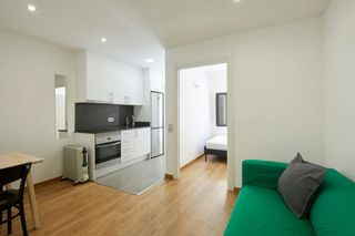Miete Etagenwohnung  N/a. Carrer de cabrera, barcelona