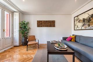 Rent Flat  N/a. Calle de fernando vi, madrid
