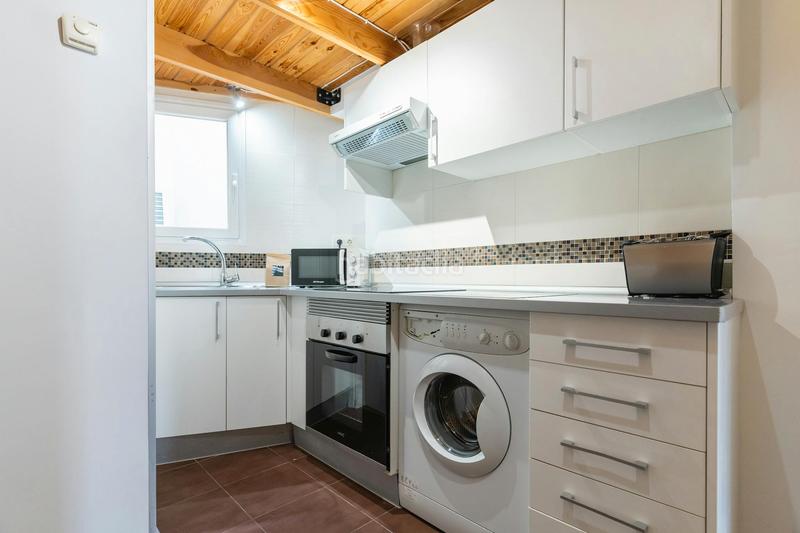 Foto 2ab3091f-2529-4671-9b65-525ecf2af2aa. Location appartement avec chauffage dans Sol Madrid