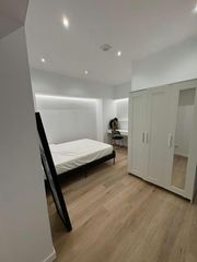 Lloguer Pis  N/a. Carrer de sants, barcelona