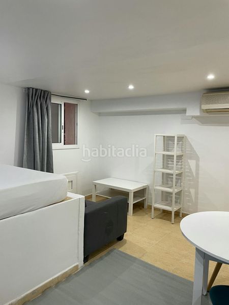 Foto a9bdc4e6-ad8a-46c4-b690-bbf7ad992db3. Lloguer edifici a Gòtic Barcelona