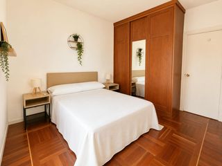 Miete Etagenwohnung  N/a. Calle de cavanilles, madrid