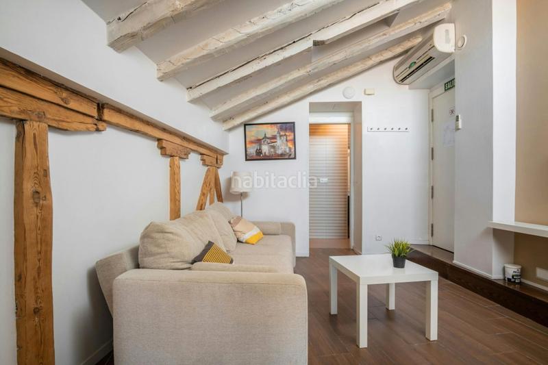 Foto 3f4e7178-2507-453b-80ae-cfc15874180f. Alquiler piso calle imperial, en Sol Madrid