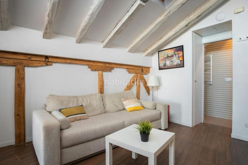 Foto 2ca36bb1-3386-4302-aebf-69f75582e6af. Location appartement avec chauffage dans Sol Madrid