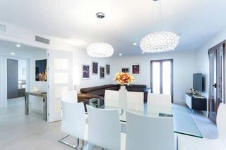 Rent Flat  N/a. Calle fabiola, sevilla