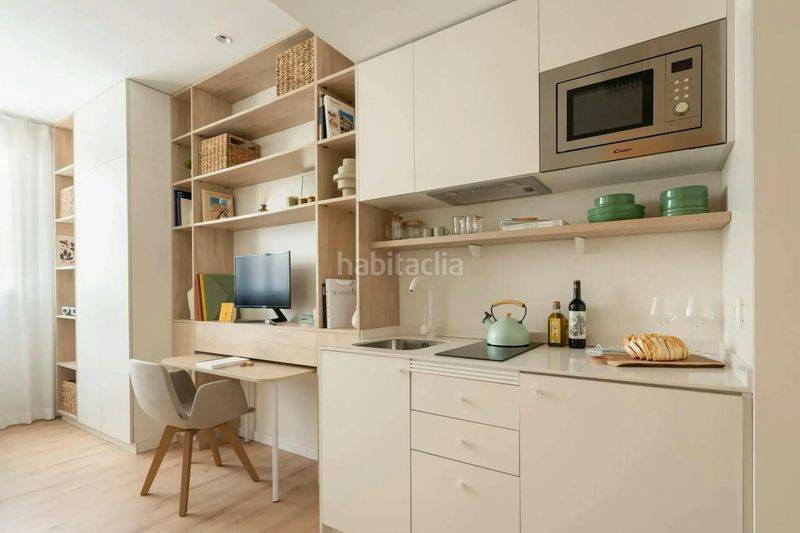 Foto ee78b278-42e8-4514-9044-8d2db4ddd460. Lloguer edifici a Zona Industrial Alcobendas