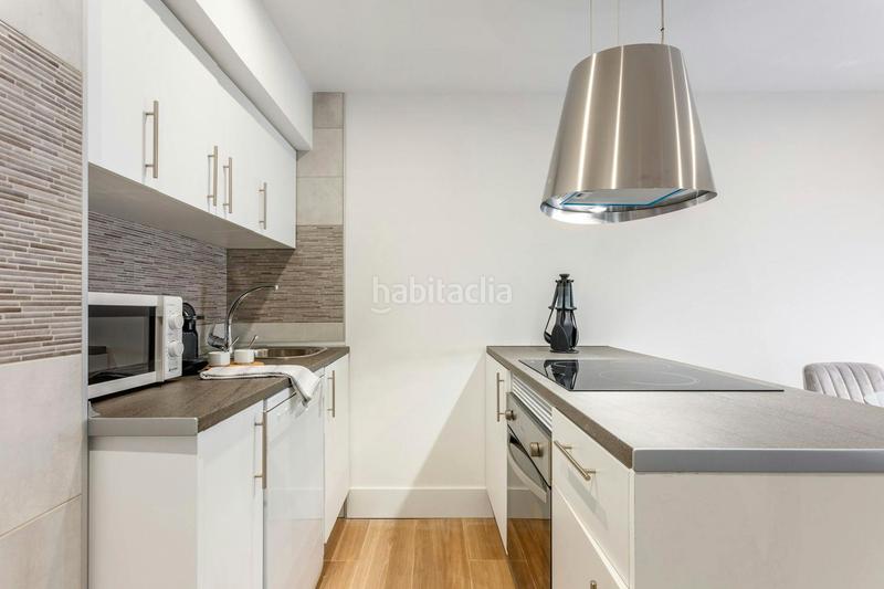 Foto 41290858-77c0-4941-8ad5-78c37edfd3f7. Alquiler piso calle de huesca, en Castillejos-Cuzco Madrid