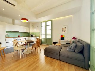 Miete Etagenwohnung  N/a. Carrer de sant pacià, barcelona