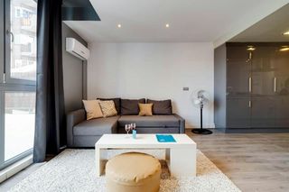 Lloguer Pis  N/a. Carrer de verdi, barcelona