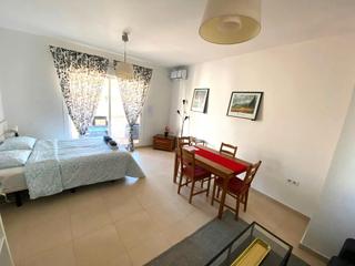Rent Flat  N/a. Calle parras, sevilla