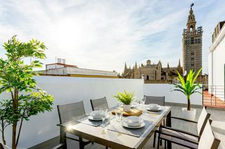 Miete Etagenwohnung  N/a. Calle mateos gago, sevilla